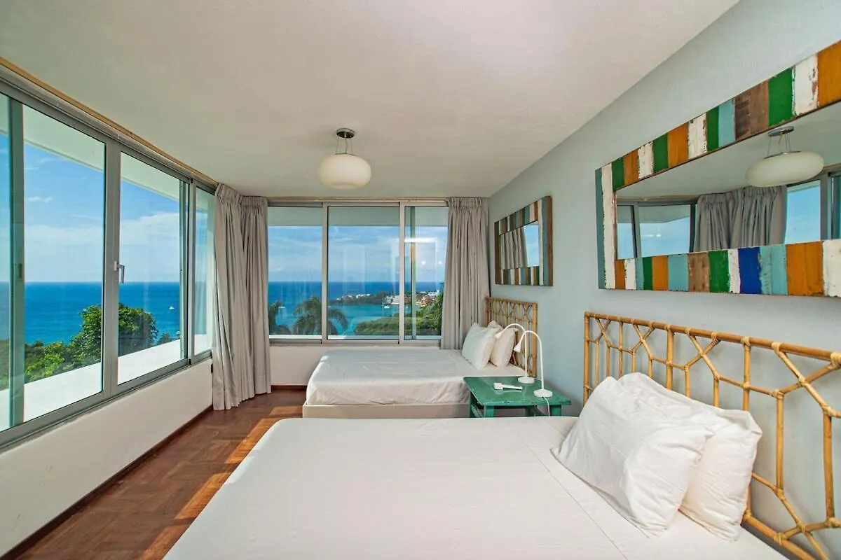 5 Mins From Beach, Hilltop Villa With Pool Ла-Паред