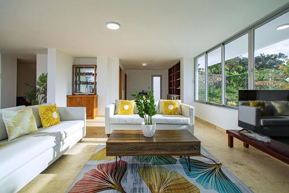 5 Mins From Beach, Hilltop Villa With Pool Ла-Паред 0*,