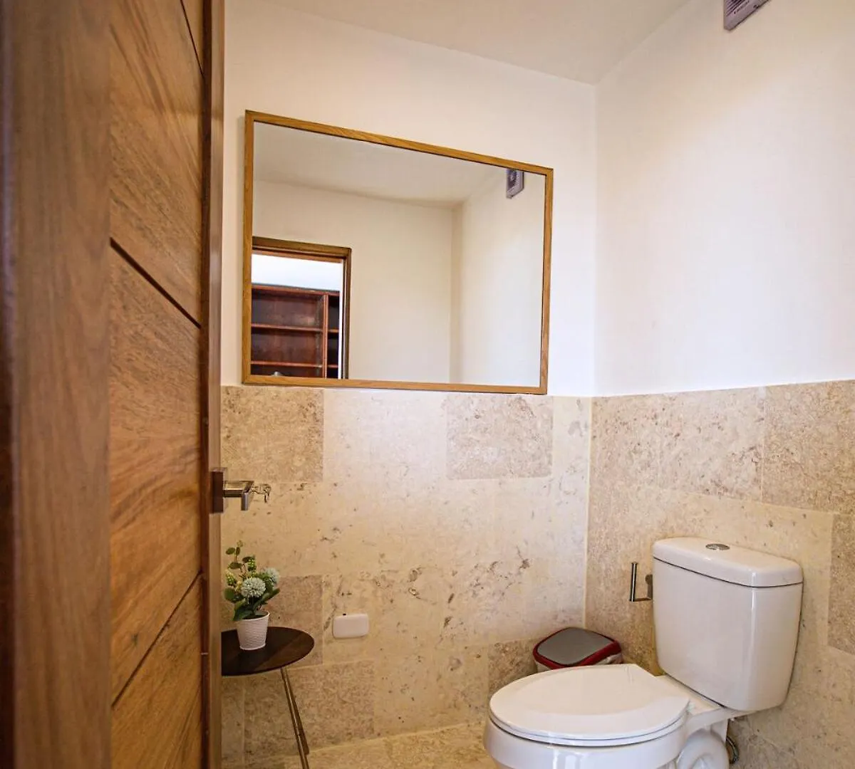 5 Mins From Beach, Hilltop Villa With Pool La Pared